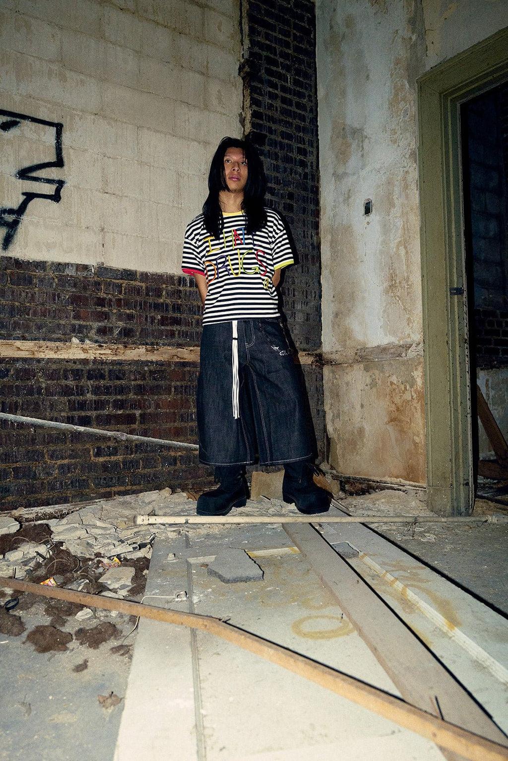 Black “I Hate Drugs” Ringer Tee