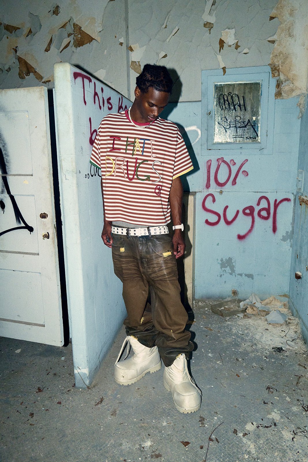Brown “I Hate Drugs” Ringer Tee