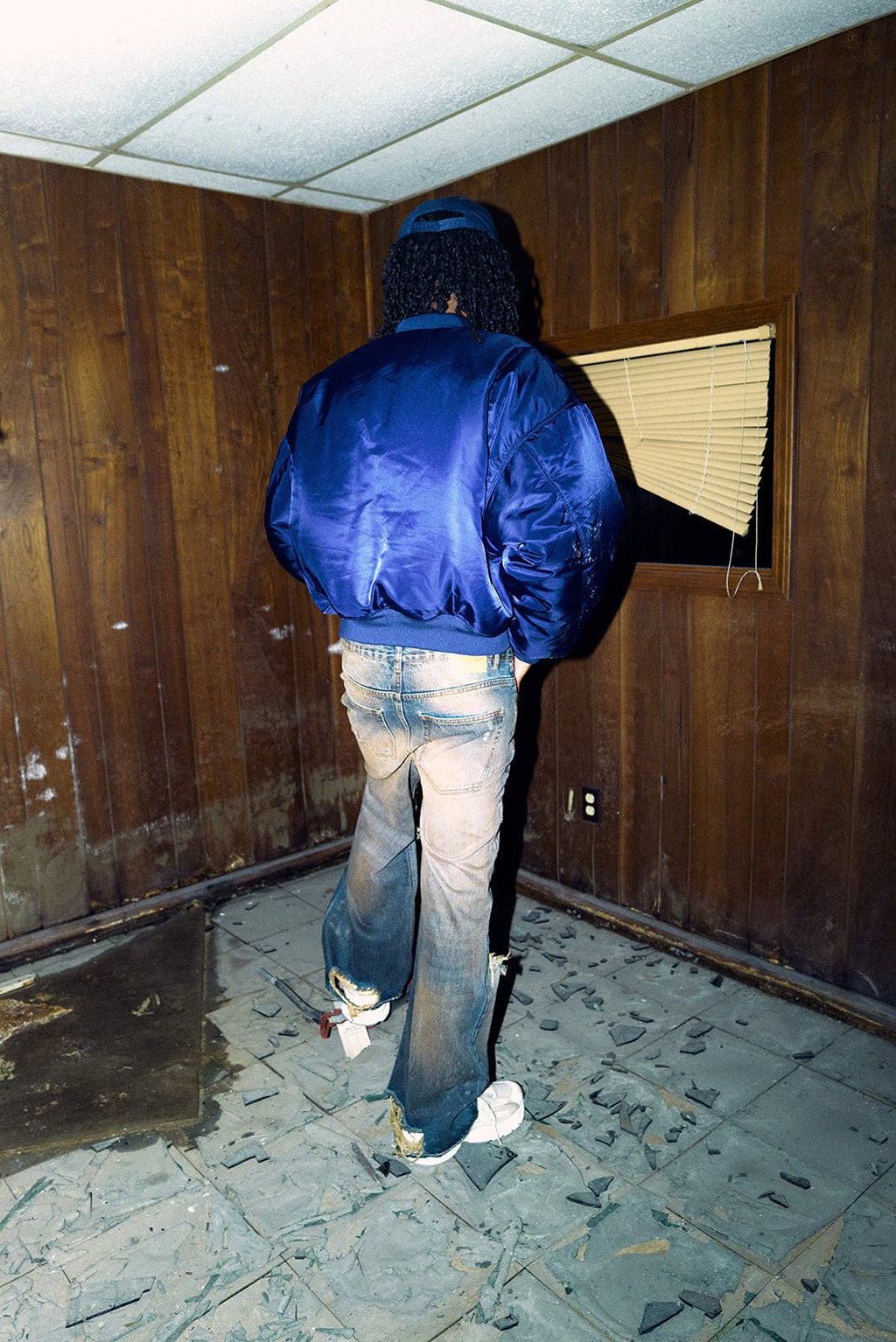 "Dark Walnut" Thrashed Denim